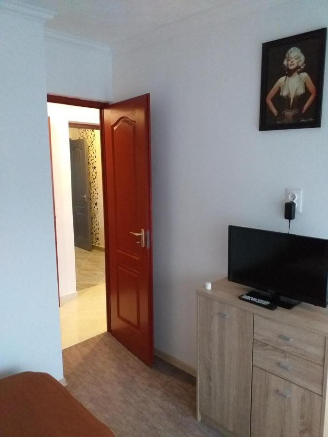 Fiesta Apartman Мисколк Екстериор снимка